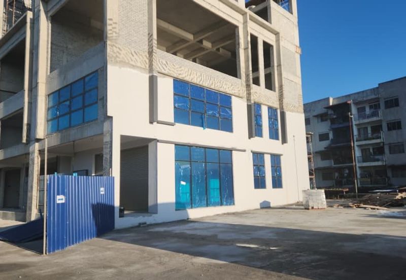 3rd Floor CG New Town Freehold Shoplot