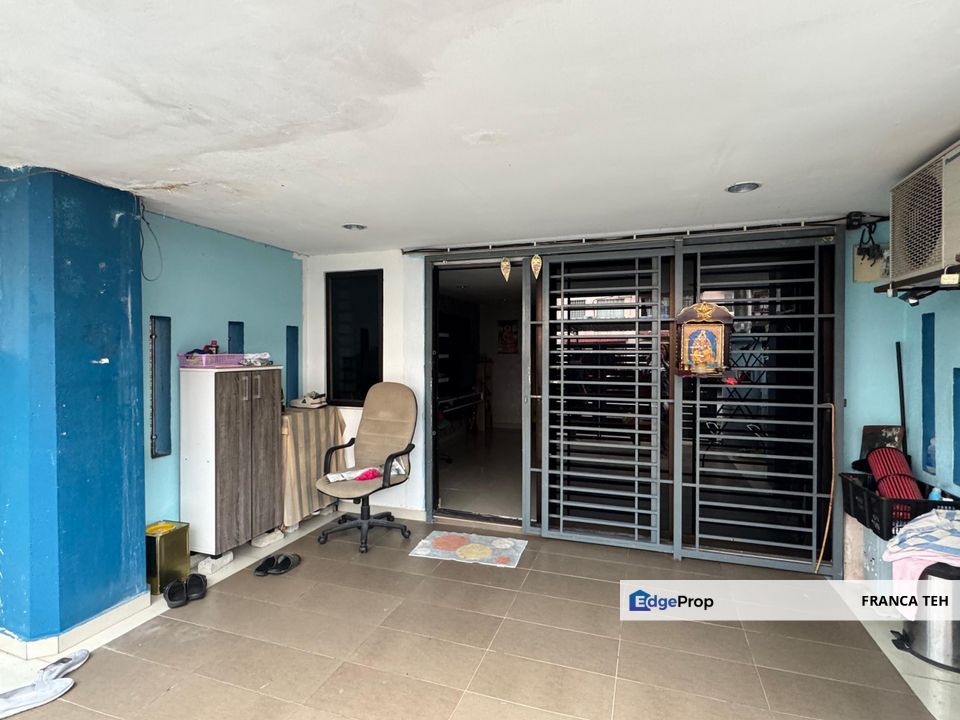 Fully Renovation Taman Seri Ampang Low Cost House, Selangor, Ampang