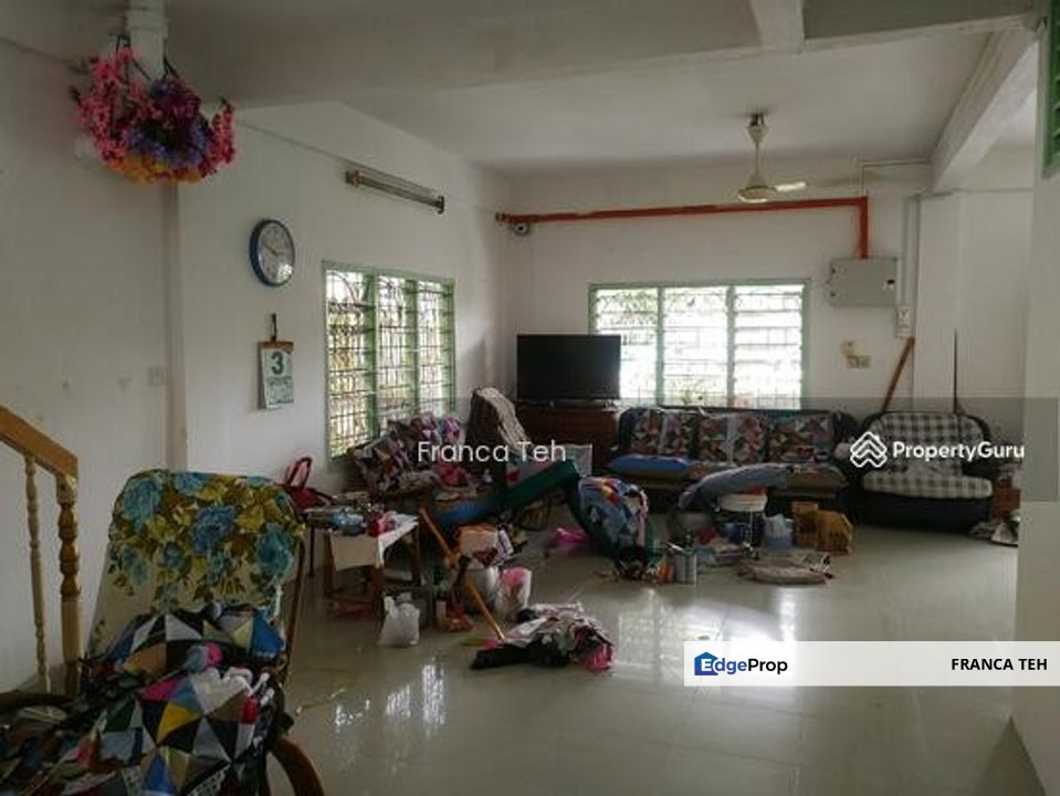 Converted Industrial Kampung Baru Ampang House with CF, Kuala Lumpur, Ampang