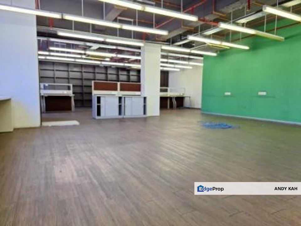 URGENT SALE KELANA CENTRE POINT , Selangor, Petaling Jaya