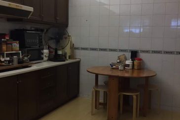 Very Convenient Double-Story House for Rent in Jalan Tanjung Sd13/4, Sri Damansara