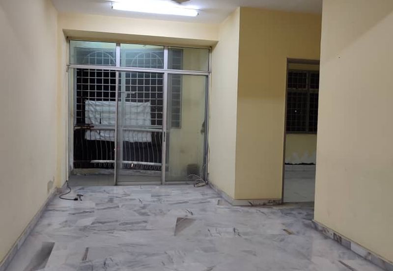 Greenview Apartments