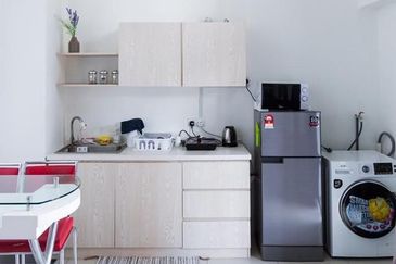 Colonial @ Empire city