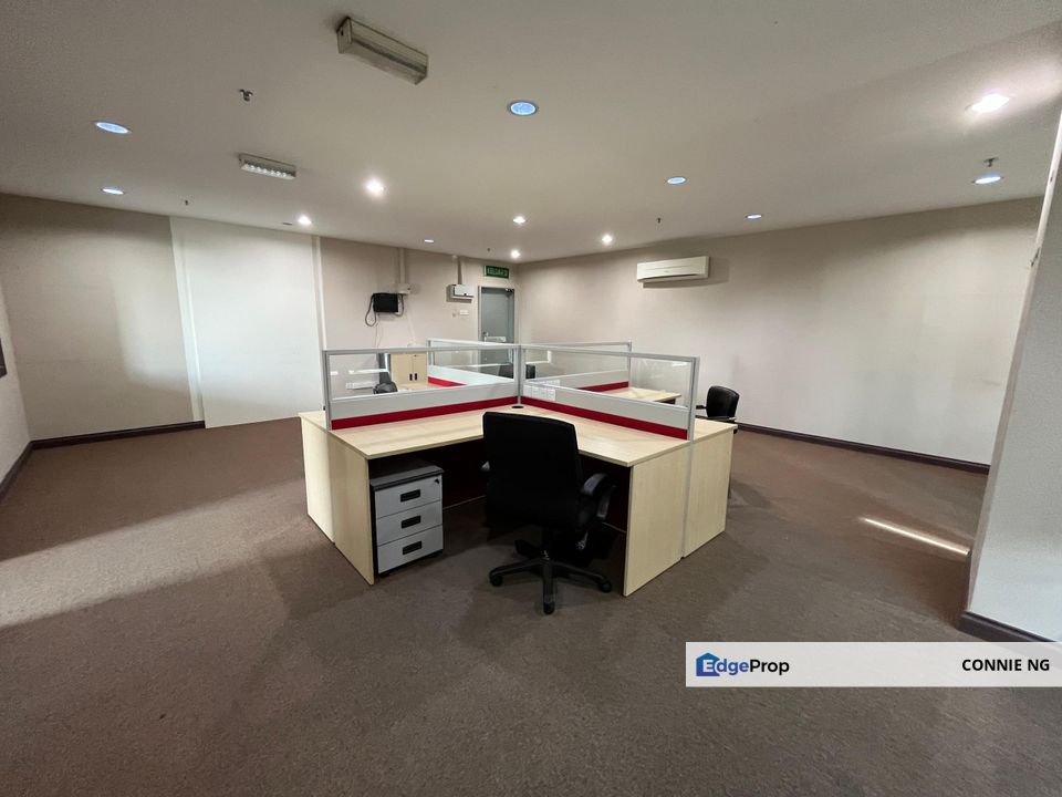 Fully Furnished Office Suite for Rent at Menara 8 Trium, near MRT, Selangor, Petaling Jaya