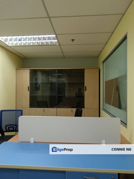 Partly Furnished Office Suite for Rent at Menara 8 Trium, near MRT, Selangor, Petaling Jaya