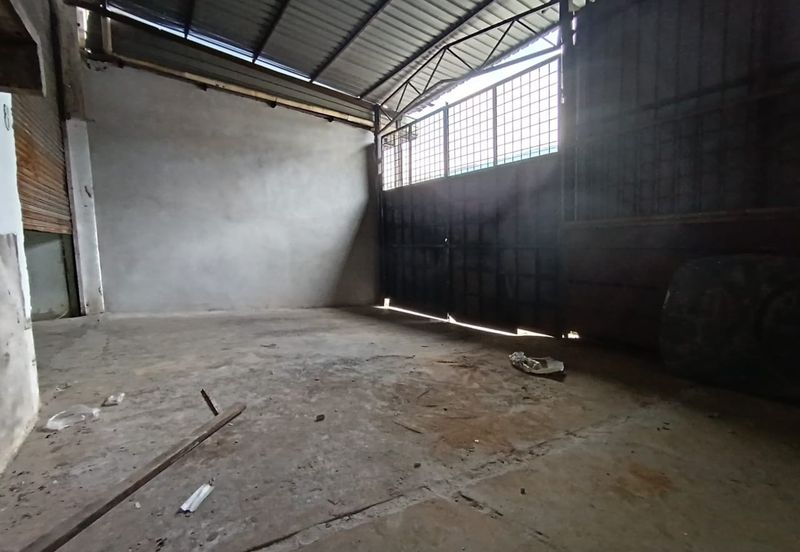 Taman Industrial Sungai Buloh (TSB Commercial Centre)