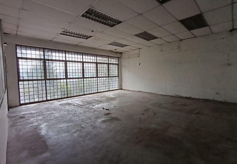 Taman Industrial Sungai Buloh (TSB Commercial Centre)