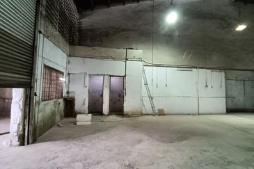 Taman Industrial Sungai Buloh (TSB Commercial Centre)