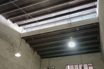 Taman Industrial Sungai Buloh (TSB Commercial Centre)