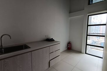 Colonial @ Empire city