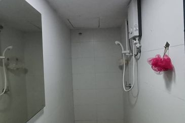 Colonial @ Empire city