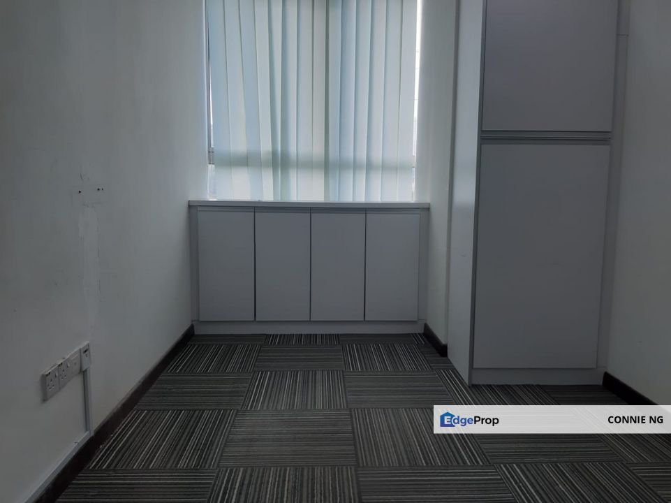 Partly Furnished Office Suite for Rent at Menara 8 Trium, near MRT, Selangor, Petaling Jaya