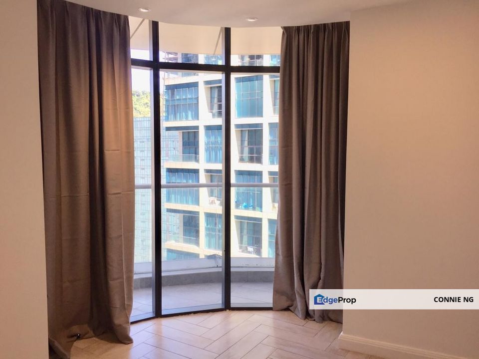 block just next to 7 eleven, Selangor, Damansara Perdana