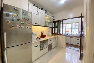 Renovated Sd10 Double Storey Terrace House for Sale, Bandar Sri Damansara