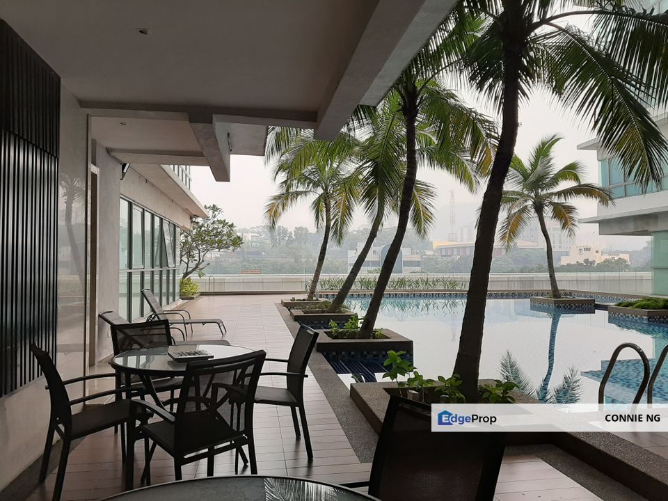 Partly furnushed with 3rooms 4ac office for rent just next to mrt station damansara barat, Selangor, Petaling Jaya