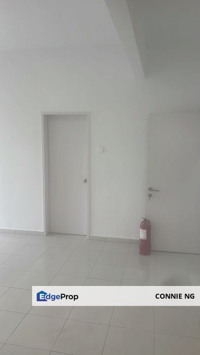 All room with Wardrobe and ac, Selangor, Puchong