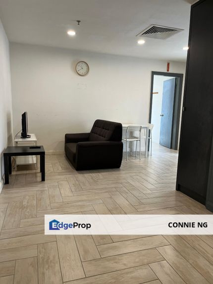 One room one bathroom Fully Furnished unit near to 1 U Ikea and mutiara damansara , Selangor, Damansara Perdana