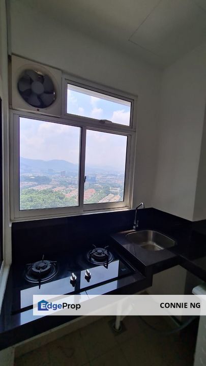 Nice view unit near to school bank and shop, Selangor, Bandar Sri Damansara