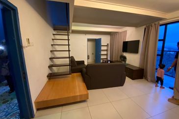 Colonial @ Empire city