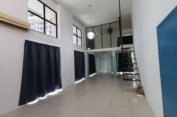 Colonial @ Empire city