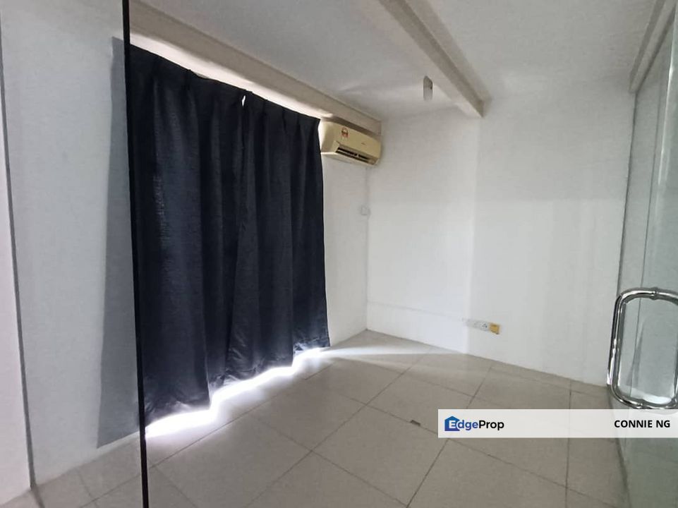  walking distanced to laundry, food court, 7-11 ,hextar world ikea and others, Selangor, Damansara Perdana