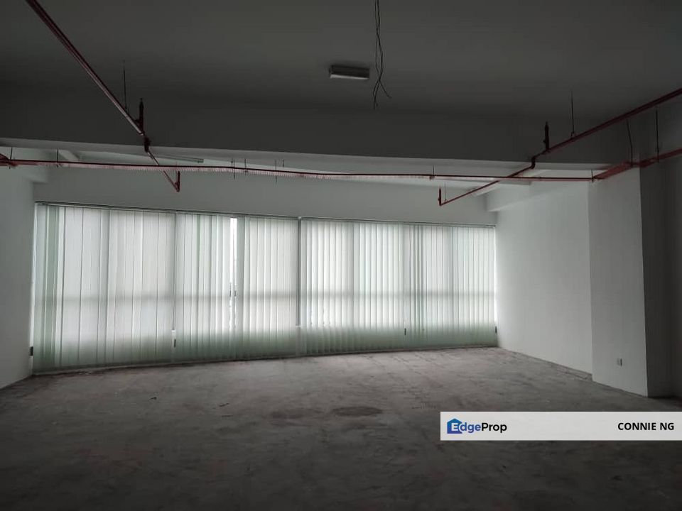high floor bare office unit next to mrt station for rent, Selangor, Petaling Jaya