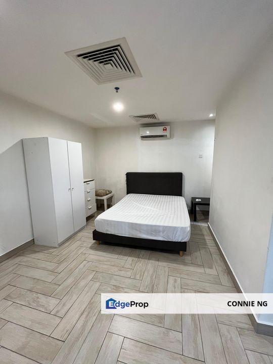 Walking distance to hextar world,IKEA. Shuttle bas to 1U and mrt station , Selangor, Petaling Jaya