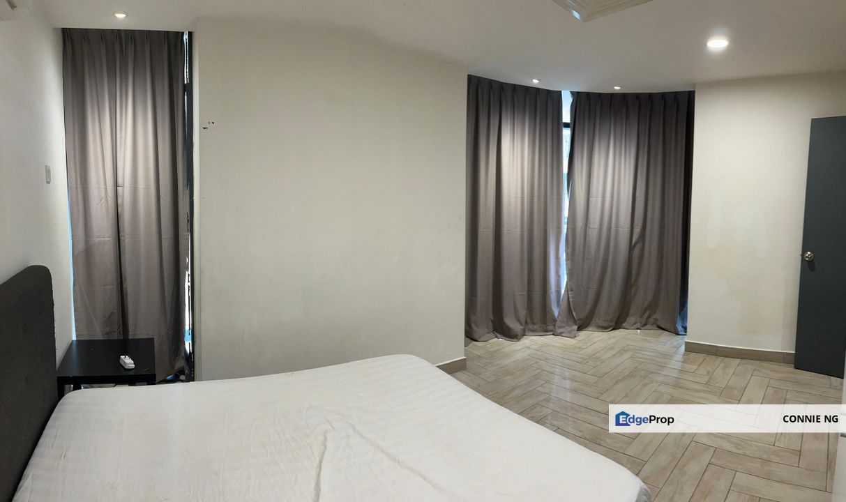 Walking distance to hextar world,IKEA. Shuttle bas to 1U and mrt station , Selangor, Petaling Jaya