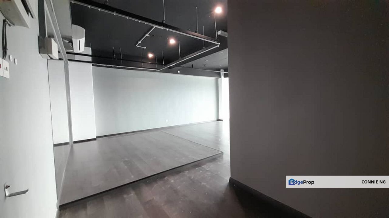 Short walking distance to MRT station., Selangor, Petaling Jaya