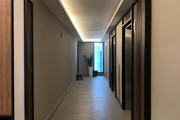 Aria Luxury Residence