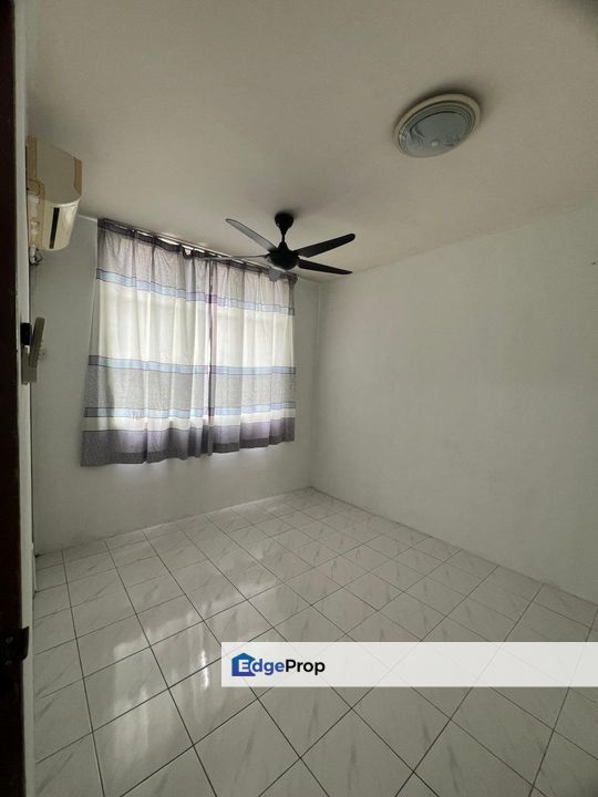 APARTMENT DESA PUTRA, BATU CAVES, Selangor, Batu Caves 