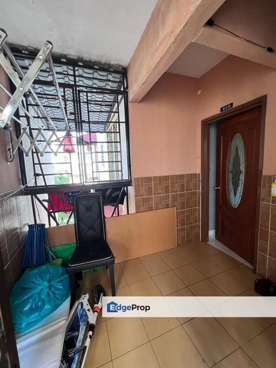 APARTMENT DESA PUTRA, BATU CAVES, Selangor, Batu Caves 