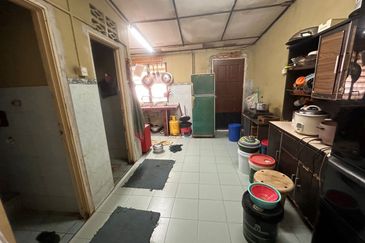 Jalan Taman Perindustrian Puchong 1/32