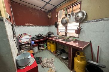 Jalan Taman Perindustrian Puchong 1/32