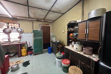 Jalan Taman Perindustrian Puchong 1/32