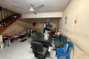 Jalan Taman Perindustrian Puchong 1/32