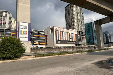 Jalan Taman Perindustrian Puchong 1/32