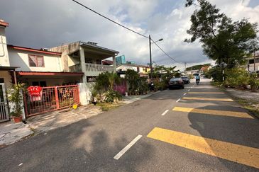 Jalan Taman Perindustrian Puchong 1/32