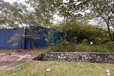 Seksyen 15 Shah Alam Prime Commercial Land for Sale. Easy Access.