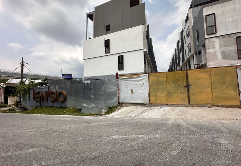 ENSO RESIDENCES @ Kayu Ara