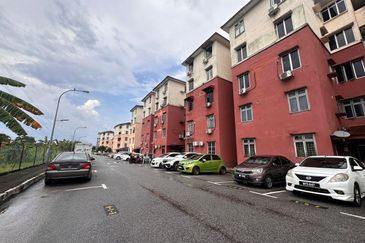 Pangsapuri Orchid, Taman Puchong Prima