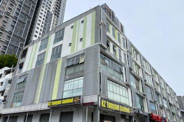 Prima Bizwalk Business Park