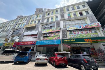 Prima Bizwalk Business Park