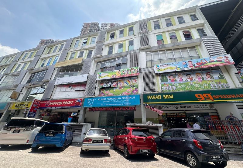 Prima Bizwalk Business Park