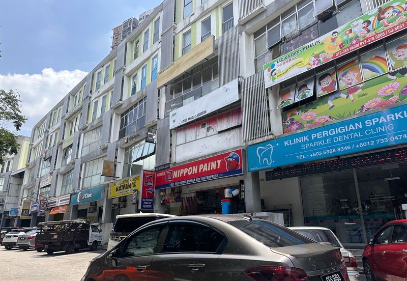 Prima Bizwalk Business Park