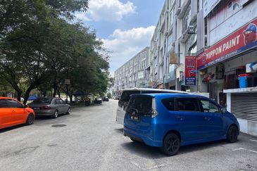 Prima Bizwalk Business Park