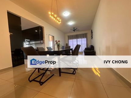 The Wharf Residence Tastefully Renovated 3+1 Rooms Apartment for Sale., Selangor, Puchong