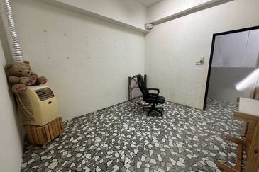 Prima Bizwalk Business Park