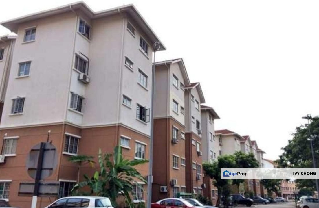 Sri Ara Apartment, Ara Damansara, 3 Rooms Apartment for Sale. Bare unit., Selangor, Ara Damansara