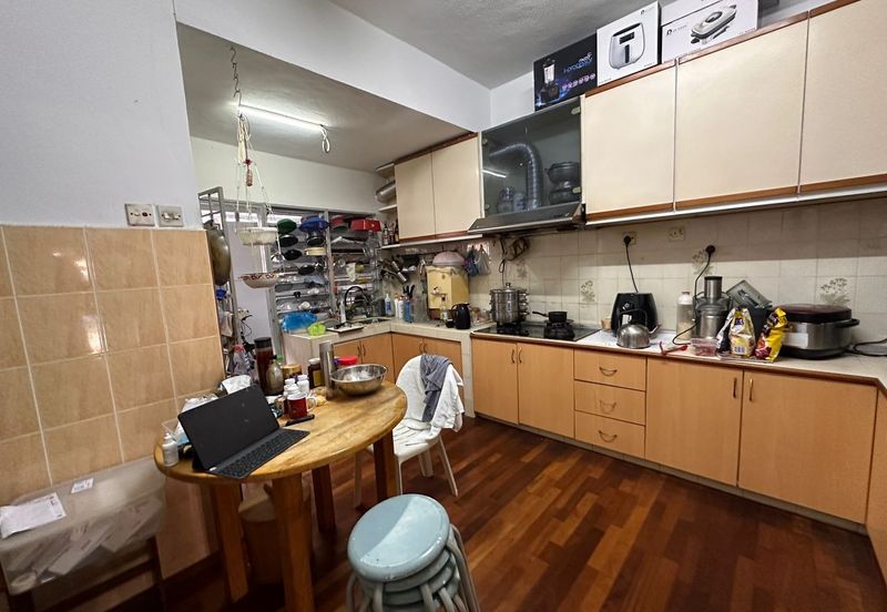 SS15 Subang Jaya Freehold 2 Storey House, Nearby Commercial Hub, Easy Access, Matured Neighbourhood.